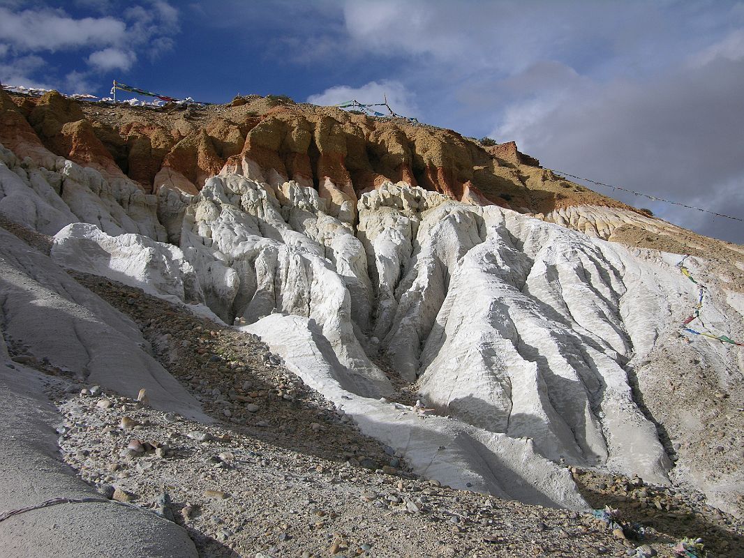 Tibet Kailash 06 Tirthapuri 12 Topa Moro Red and White Terraces